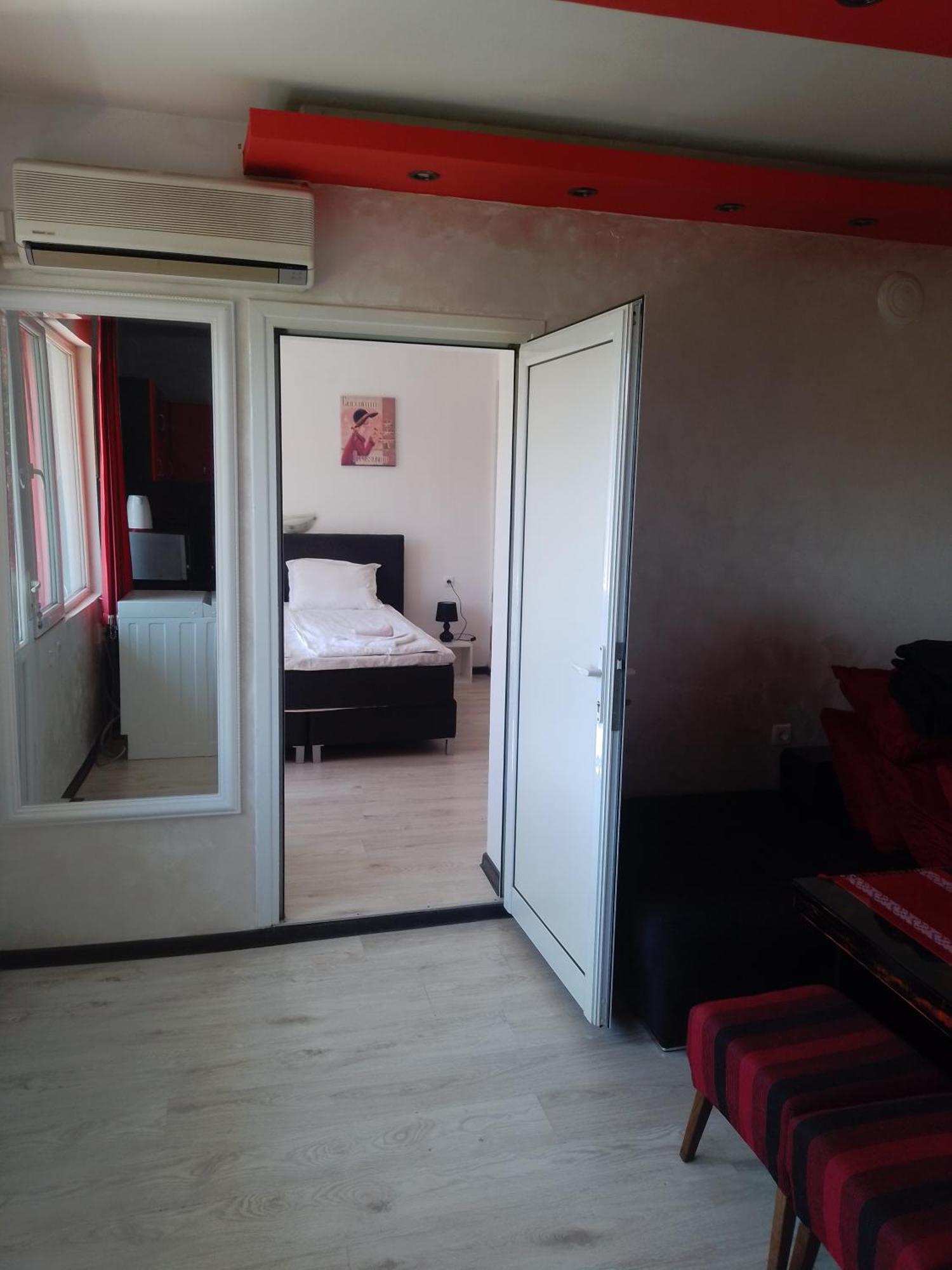 Apartament Red House Wielkie Tyrnowo Zewnętrze zdjęcie
