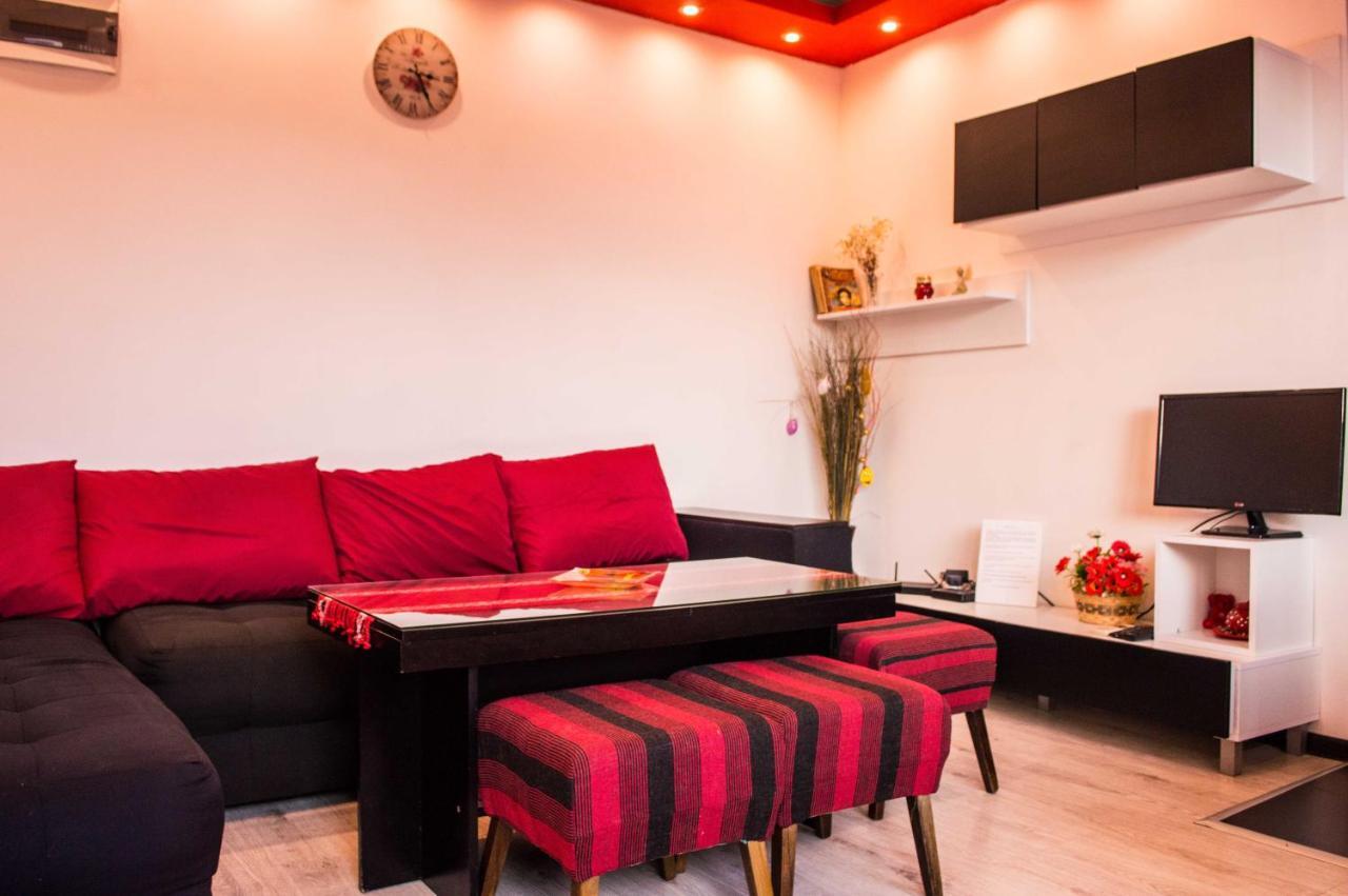 Apartament Red House Wielkie Tyrnowo Zewnętrze zdjęcie