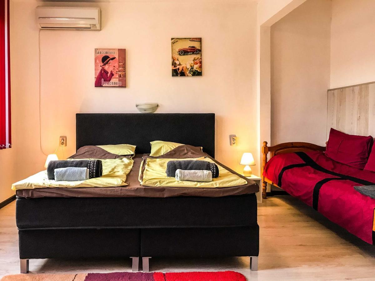Apartament Red House Wielkie Tyrnowo Zewnętrze zdjęcie